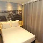 Rocha Prestige - And Affittacamere 4*