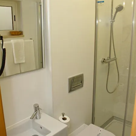 Konukevi Rocha Prestige - And