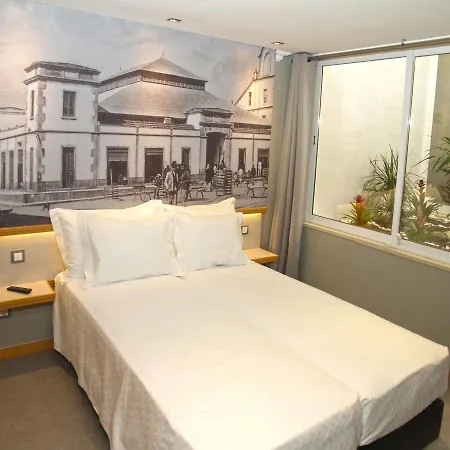 Rocha Prestige - And