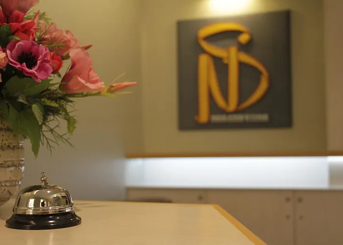 Rocha Prestige - And ゲストハウス