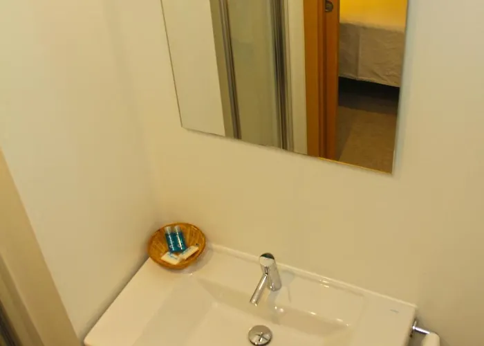 Rocha Prestige - And 4*