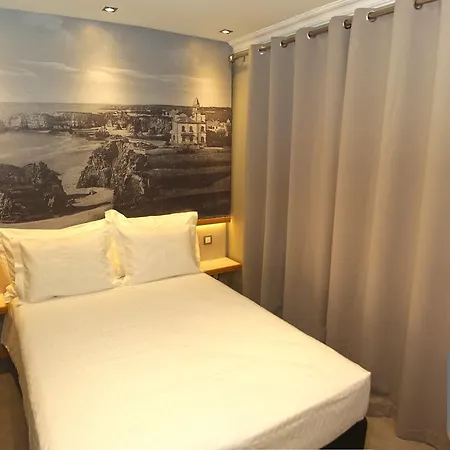 Rocha Prestige - And Pensionat 4*