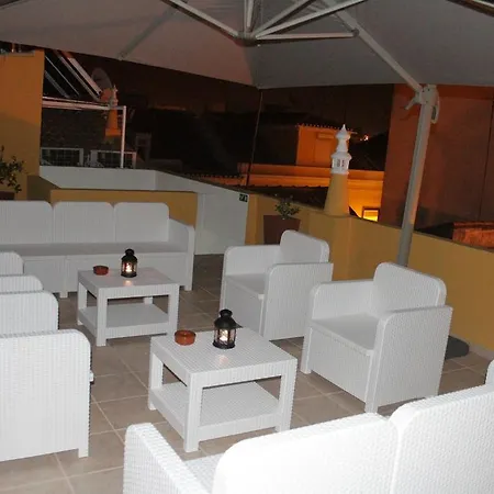 Rocha Prestige - And Pensionat